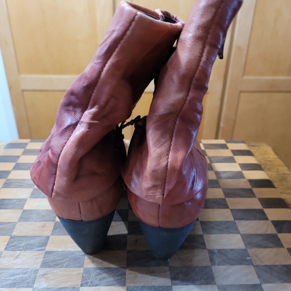 COPY - - Spring Step Boots - Picture 8 of 8